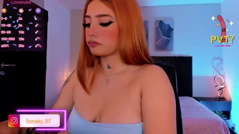 Snapshot of cute_sarita18 chatting on 02.12.25 Sarita online show from 02.12.25