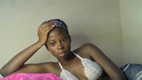 cute_sonny online show from 11.29.25