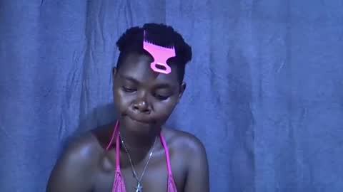 cute_tamara1 online show from 12.22.25