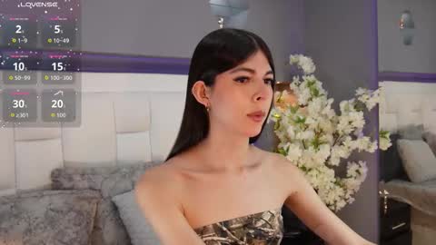 Snapshot of cutearii chatting on 01.11.26 CuteArii online show from 01.11.26