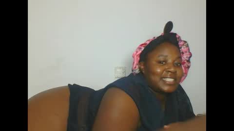Snapshot of cuteaurel chatting on 09.15.25 AURELIA online show from 09.15.25