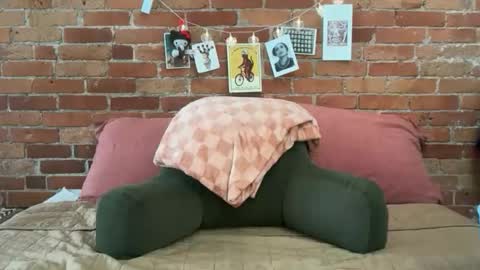 CuteBalloons online show from 04.20.26