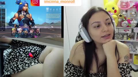 Snapshot of cutecinamonroll chatting on 12.19.24 Cinna independent model online show from 12.19.24