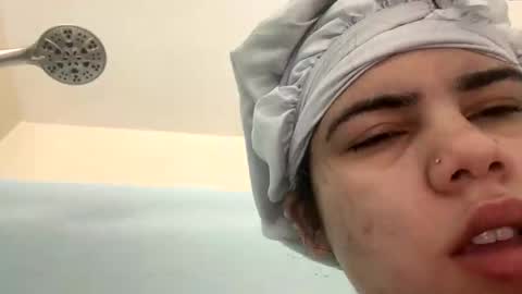 loveolots online show from 11.17.25