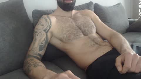 Snapshot of cuteeboy chatting on 04.21.26 cuteeboy online show from 04.21.26