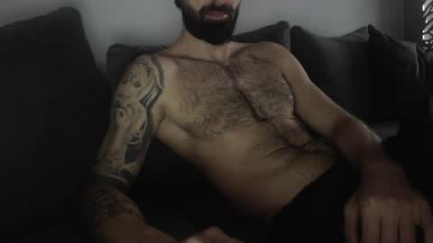 Snapshot of cuteeboy chatting on 04.22.26 cuteeboy online show from 04.22.26
