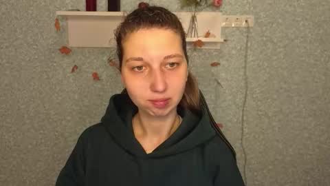 Elli online show from 11.27.25