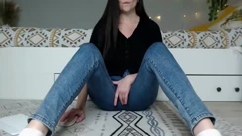 Anna online show from 11.08.25