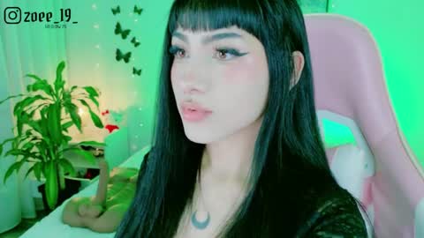 Zoe  online show from 05.15.26