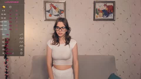 Melisa online show from 10.26.25