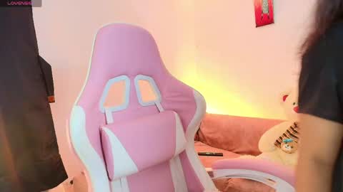 Snapshot of cutejess45 chatting on 05.05.26 tell me jess online show from 05.05.26
