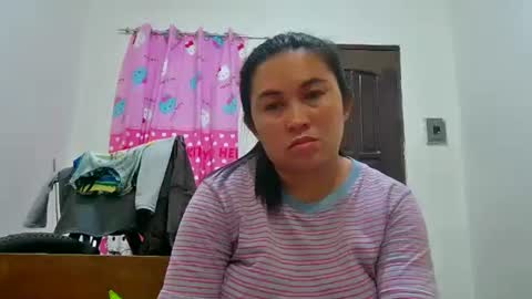 Snapshot of cutelalay chatting on 12.19.24 Lalai online show from 12.19.24