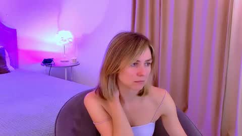 cutemirage online show from 11.28.25