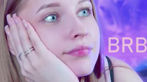 Snapshot of cutemousee chatting on 02.02.26 Rina online show from 02.02.26