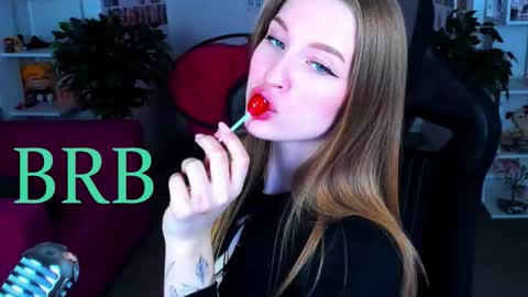 Snapshot of cutemousee chatting on 02.23.26 Rina online show from 02.23.26