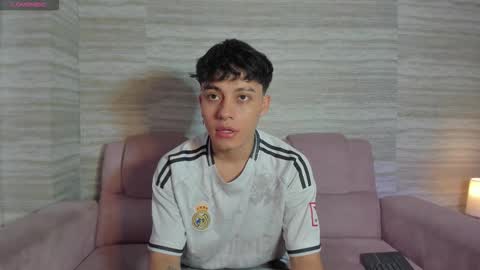 Snapshot of cutenaked_ chatting on 12.14.25 cutenaked_ online show from 12.14.25