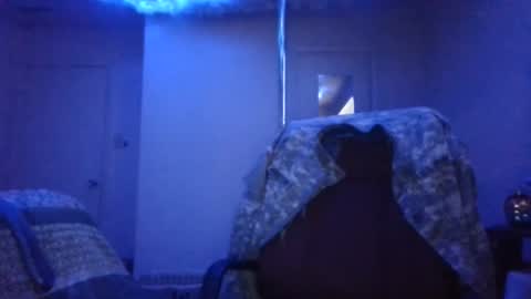 Snapshot of cuteshotkiki chatting on 02.25.25 mary mack online show from 02.25.25