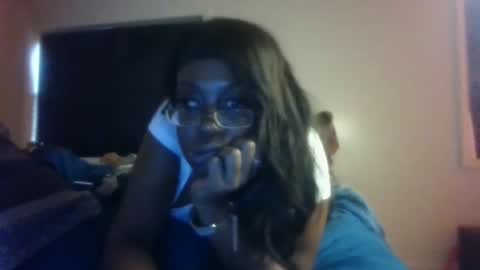 Snapshot of cuteshotkiki chatting on 10.03.25 mary mack online show from 10.03.25