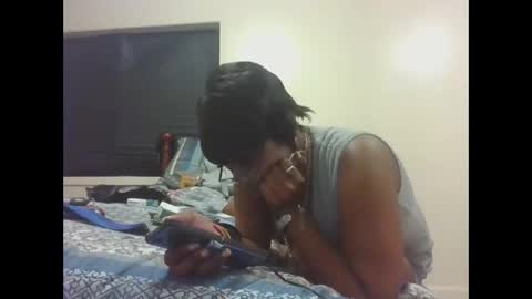 Snapshot of cuteshotkiki chatting on 10.09.25 mary mack online show from 10.09.25