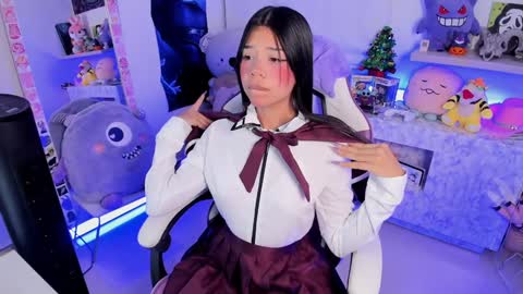 Snapshot of cutestephuwu chatting on 12.11.24  - independent model online show from 12.11.24