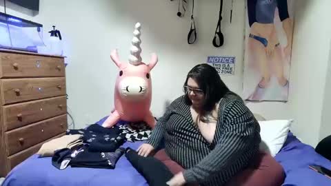 Cutetea online show from 01.24.25