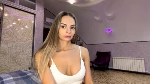 Alina online show from 12.15.25