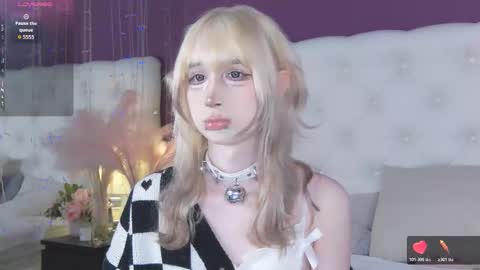 Snapshot of cutetomie chatting on 02.12.26 Tomie online show from 02.12.26