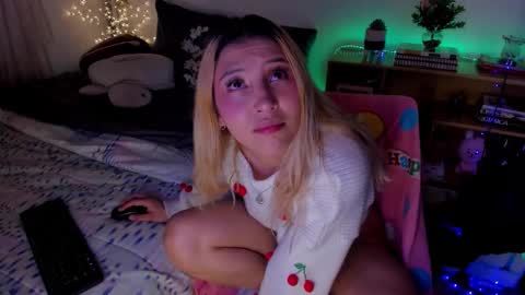 cuteweed420 online show from 03.20.26