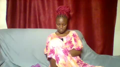 cutey_lunar online show from 02.04.25