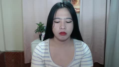 Snapshot of cutie_asianwoman chatting on 01.04.25 cutie_asianwoman online show from 01.04.25