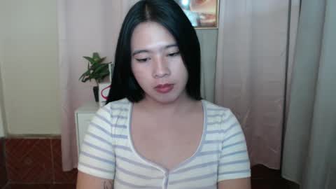 Snapshot of cutie_asianwoman chatting on 01.08.25 cutie_asianwoman online show from 01.08.25