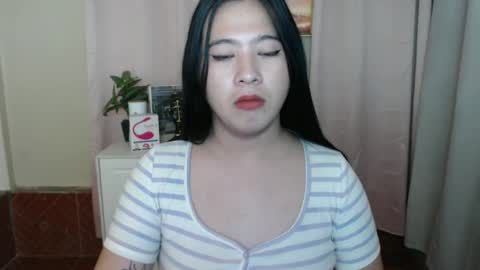 Snapshot of cutie_asianwoman chatting on 01.10.25 cutie_asianwoman online show from 01.10.25
