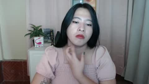 Snapshot of cutie_asianwoman chatting on 01.11.25 cutie_asianwoman online show from 01.11.25