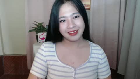 Snapshot of cutie_asianwoman chatting on 01.12.25 cutie_asianwoman online show from 01.12.25