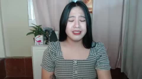 Snapshot of cutie_asianwoman chatting on 01.17.25 cutie_asianwoman online show from 01.17.25