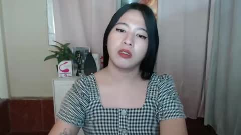 Snapshot of cutie_asianwoman chatting on 01.18.25 cutie_asianwoman online show from 01.18.25