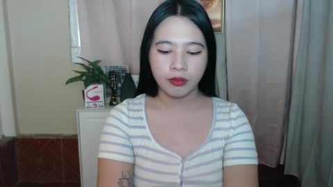 Snapshot of cutie_asianwoman chatting on 01.19.25 cutie_asianwoman online show from 01.19.25