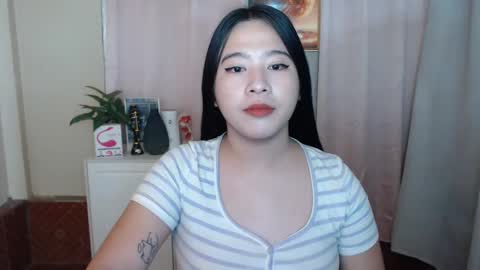 Snapshot of cutie_asianwoman chatting on 01.27.25 cutie_asianwoman online show from 01.27.25