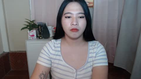 Snapshot of cutie_asianwoman chatting on 01.28.25 cutie_asianwoman online show from 01.28.25