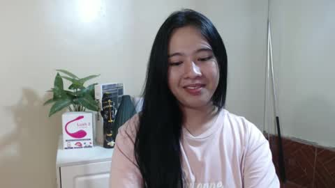 Snapshot of cutie_asianwoman chatting on 02.08.25 cutie_asianwoman online show from 02.08.25