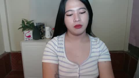 Snapshot of cutie_asianwoman chatting on 02.08.25 cutie_asianwoman online show from 02.08.25