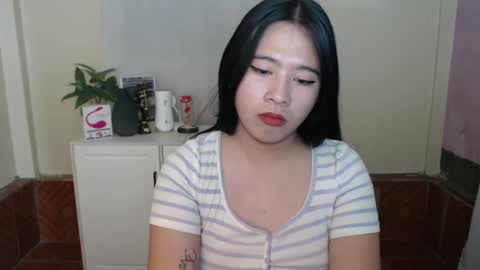 Snapshot of cutie_asianwoman chatting on 02.08.25 cutie_asianwoman online show from 02.08.25