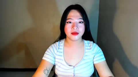 Snapshot of cutie_asianwoman chatting on 02.14.25 cutie_asianwoman online show from 02.14.25