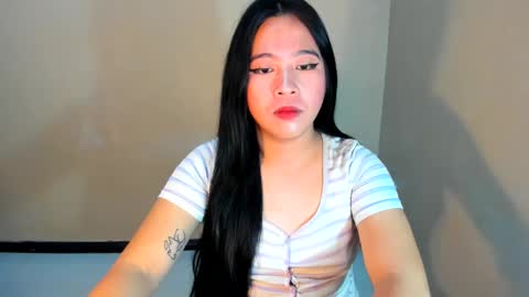 Snapshot of cutie_asianwoman chatting on 02.17.25 cutie_asianwoman online show from 02.17.25