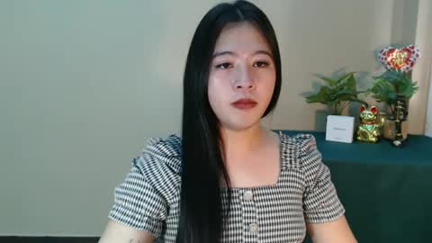 Snapshot of cutie_asianwoman chatting on 03.11.25 cutie_asianwoman online show from 03.11.25
