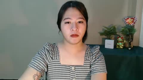 Snapshot of cutie_asianwoman chatting on 03.12.25 cutie_asianwoman online show from 03.12.25