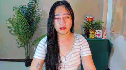Snapshot of cutie_asianwoman chatting on 09.17.25 cutie_asianwoman online show from 09.17.25