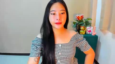 Snapshot of cutie_asianwoman chatting on 10.09.25 cutie_asianwoman online show from 10.09.25