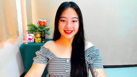 Snapshot of cutie_asianwoman chatting on 10.12.25 cutie_asianwoman online show from 10.12.25