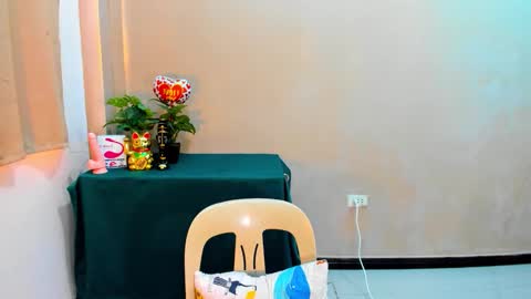 Snapshot of cutie_asianwoman chatting on 10.15.25 cutie_asianwoman online show from 10.15.25